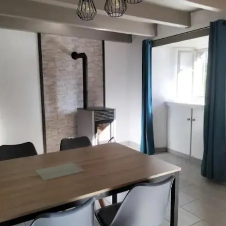 Hébergement de vacances Maison de campagne *