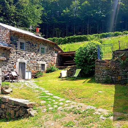 Hébergement de vacances Maison de campagne *